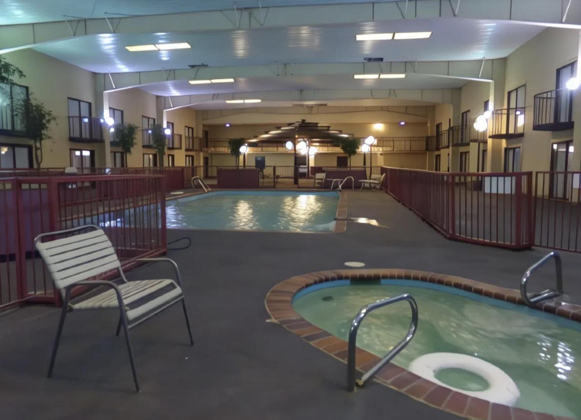 Regency Inn & Suites Altus Buitenkant foto