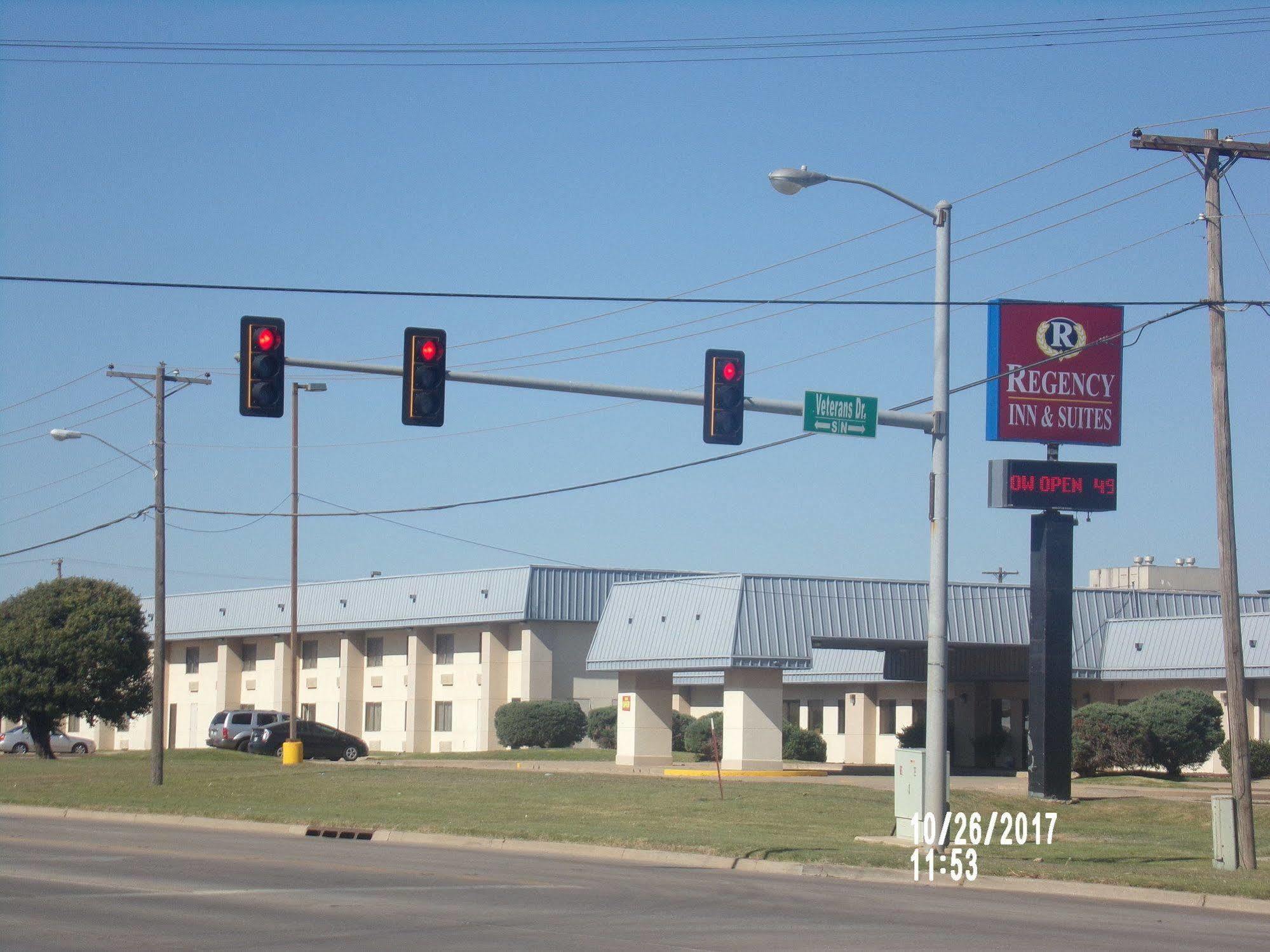 Regency Inn & Suites Altus Buitenkant foto